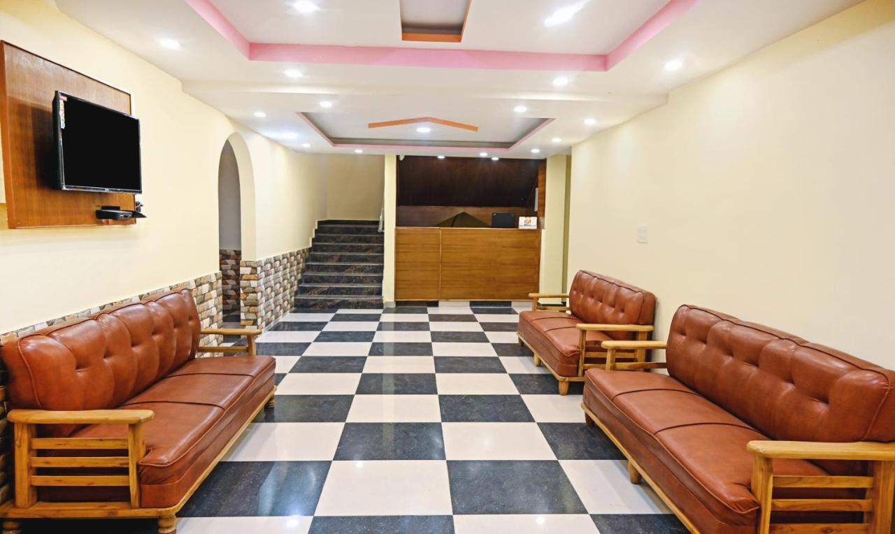 Treebo Dev With Valley View, Mall Road Manāli Exterior foto