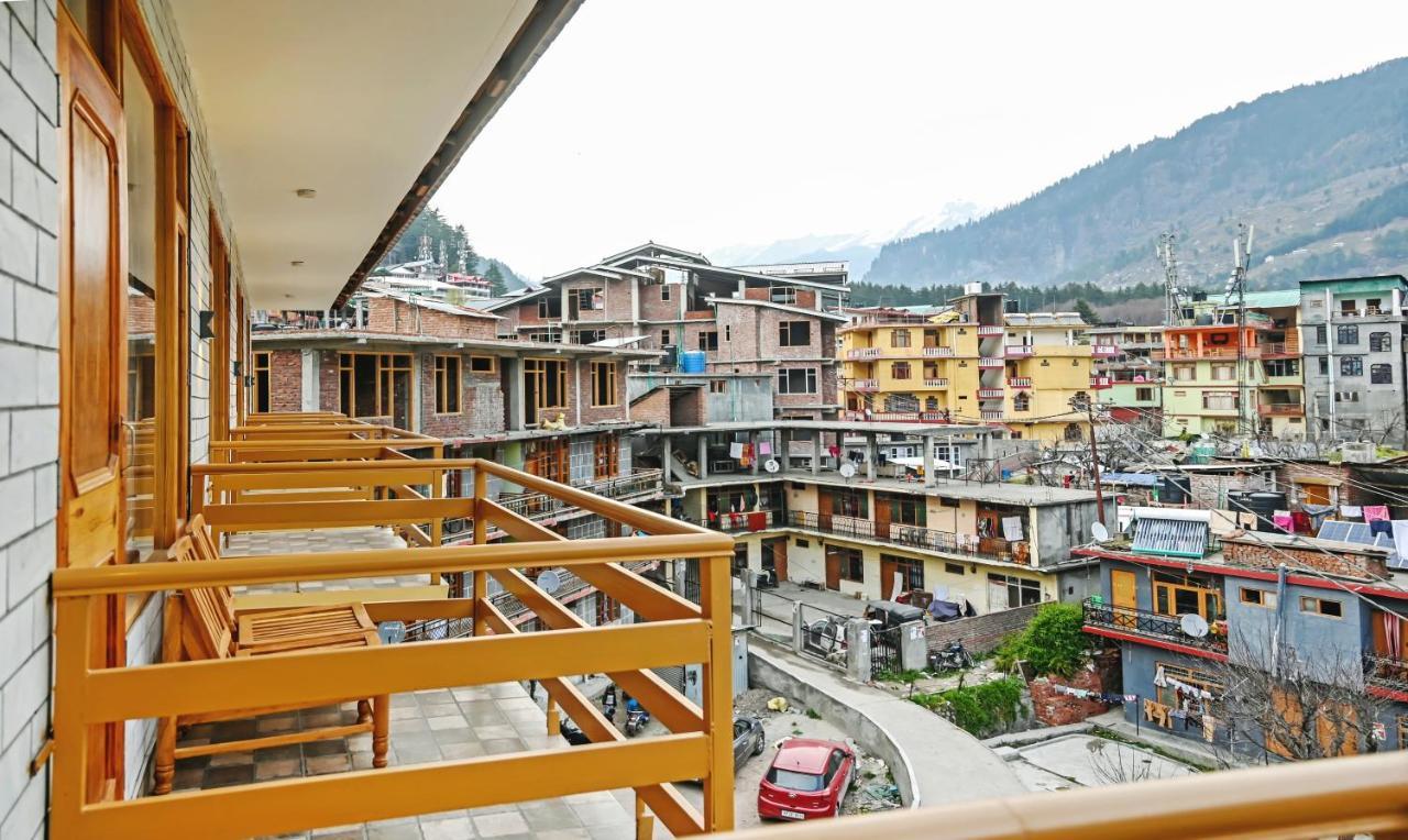 Treebo Dev With Valley View, Mall Road Manāli Exterior foto